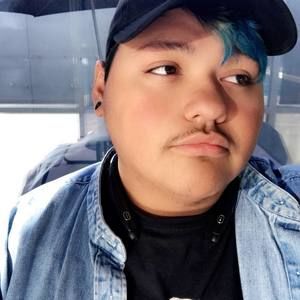 Meet your Posher, Elijah